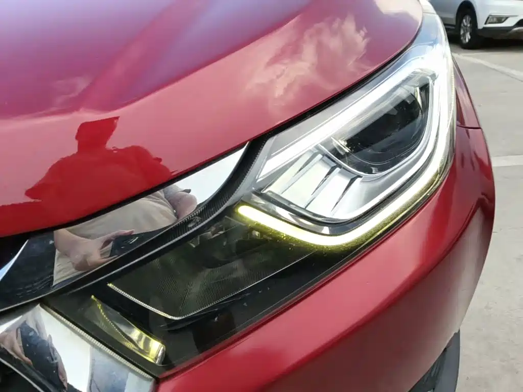 Luxgen U5 SUV — миниатюра 24