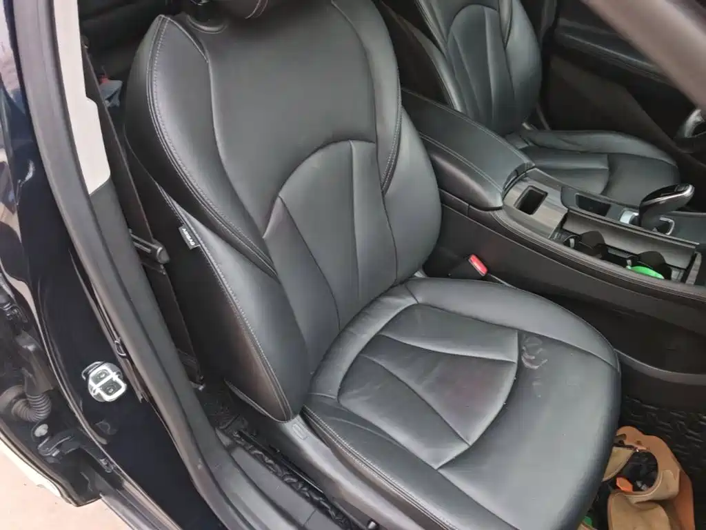 Buick LaCrosse — миниатюра 25