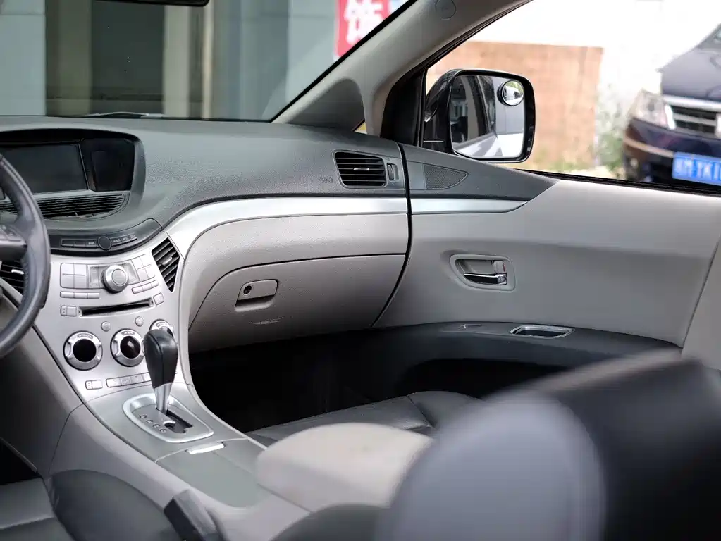 Subaru Tribeca — миниатюра 54