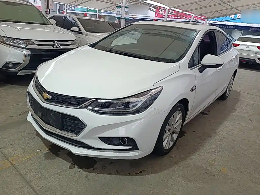 Chevrolet Cruze — миниатюра 2