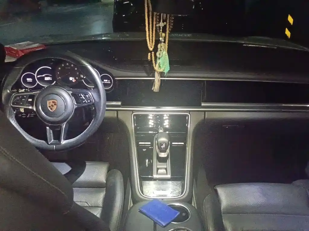 Porsche Panamera — миниатюра 10