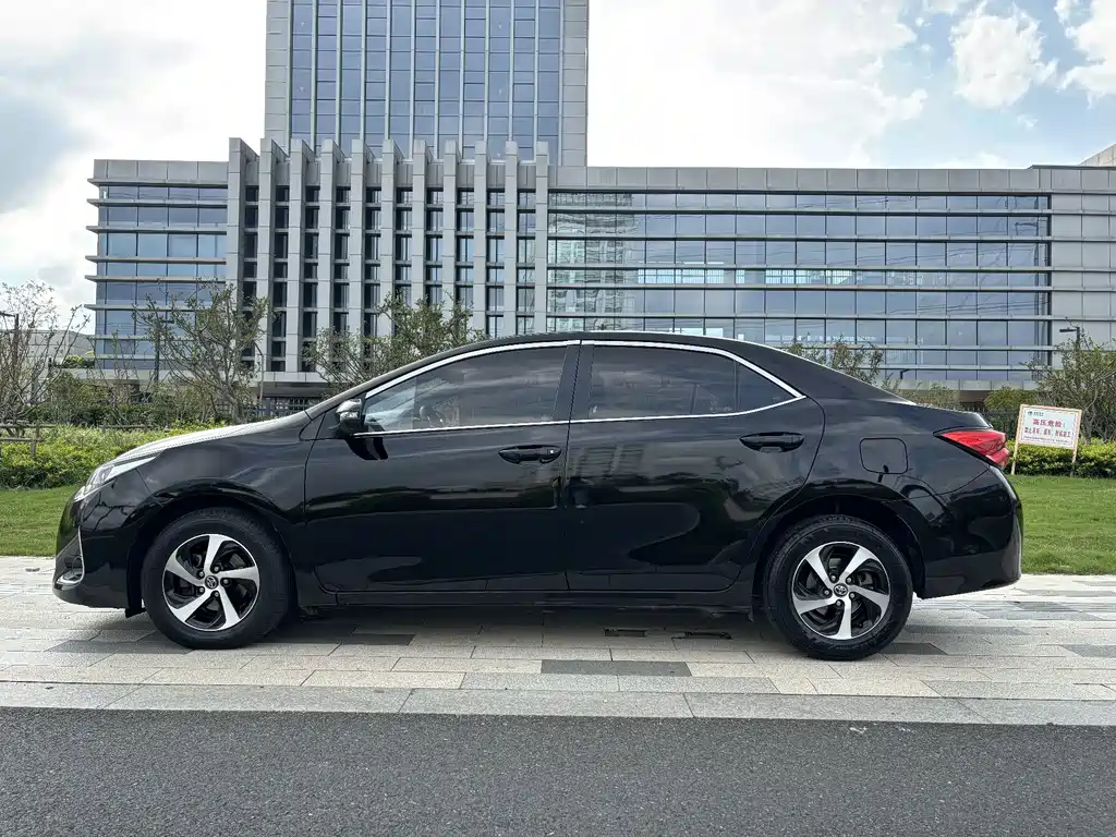 Toyota Levin — миниатюра 8
