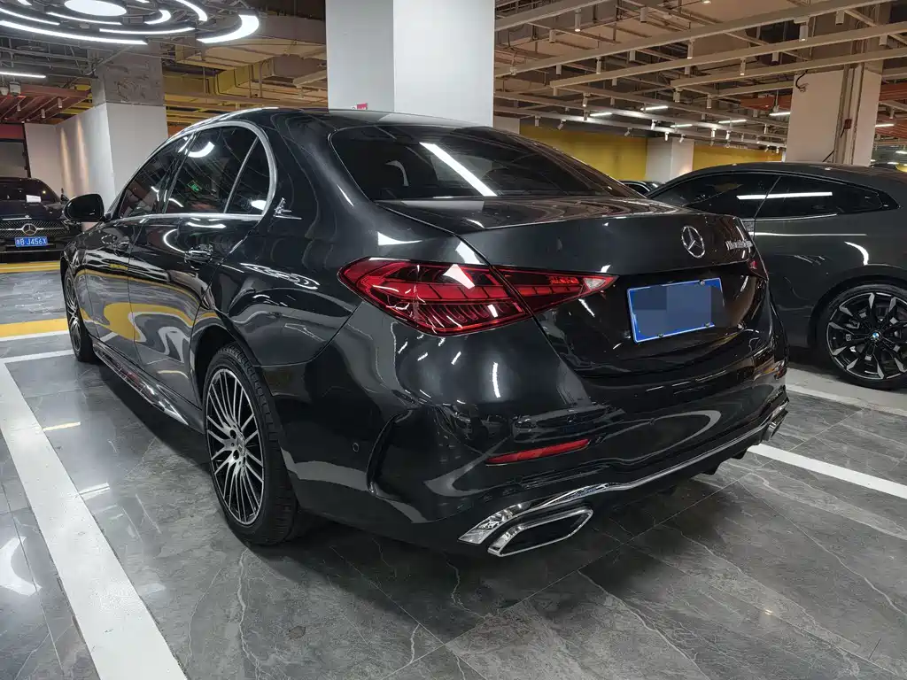 Mercedes-Benz C-Class — миниатюра 21