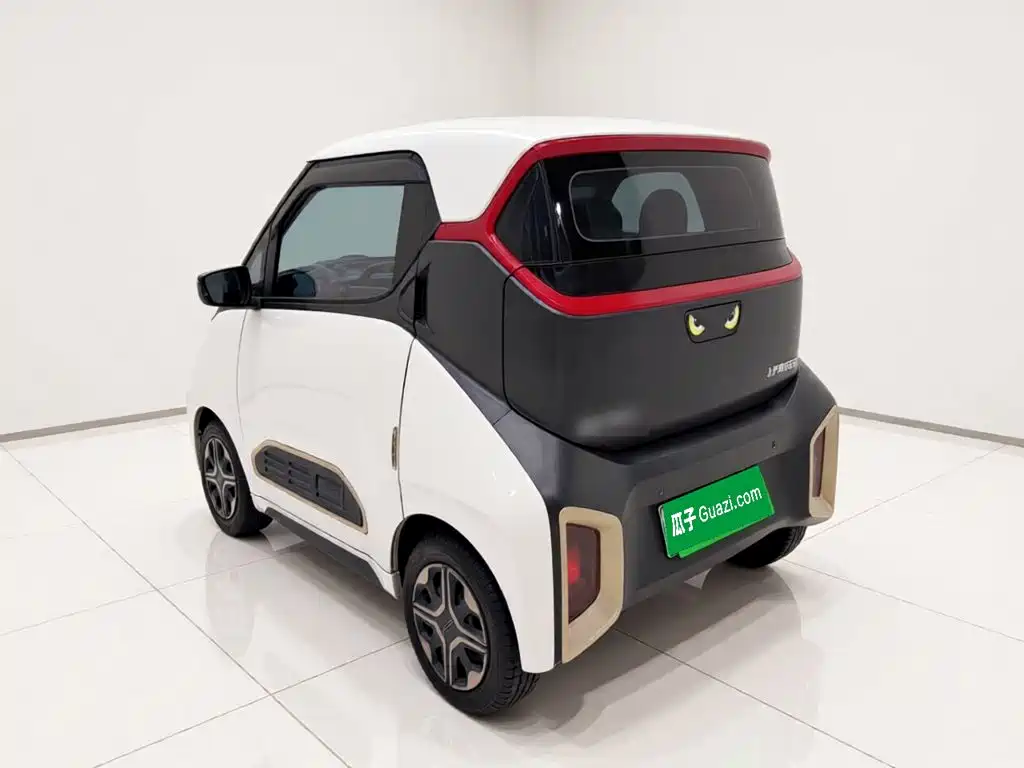 Baojun E200 — миниатюра 4