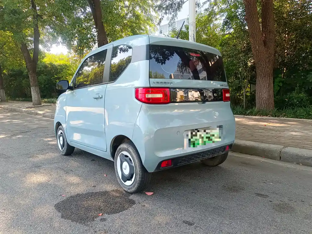 Wuling MINIEV — миниатюра 8