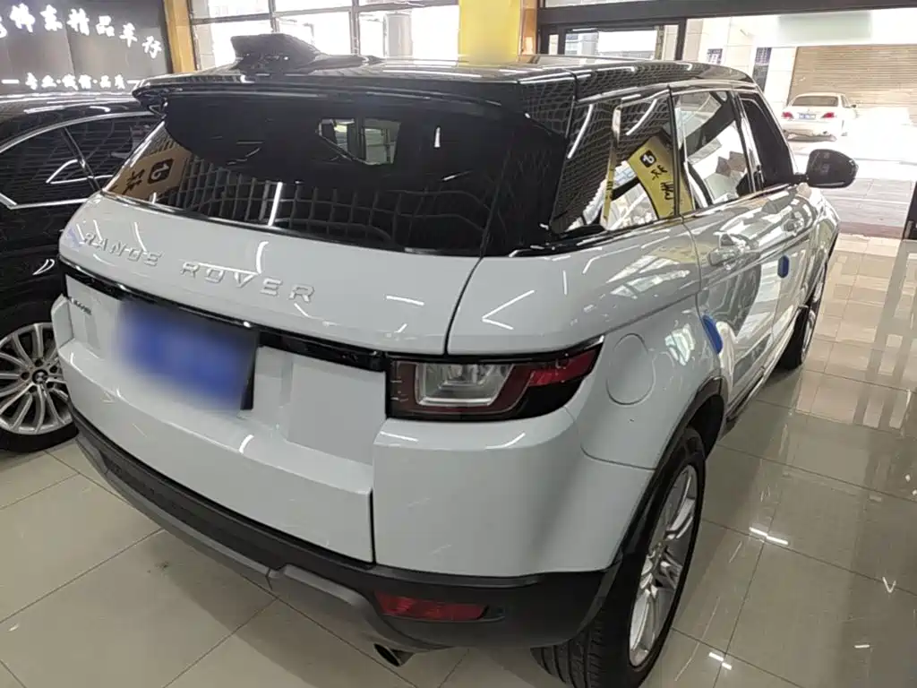 Land Rover Evoque — миниатюра 7