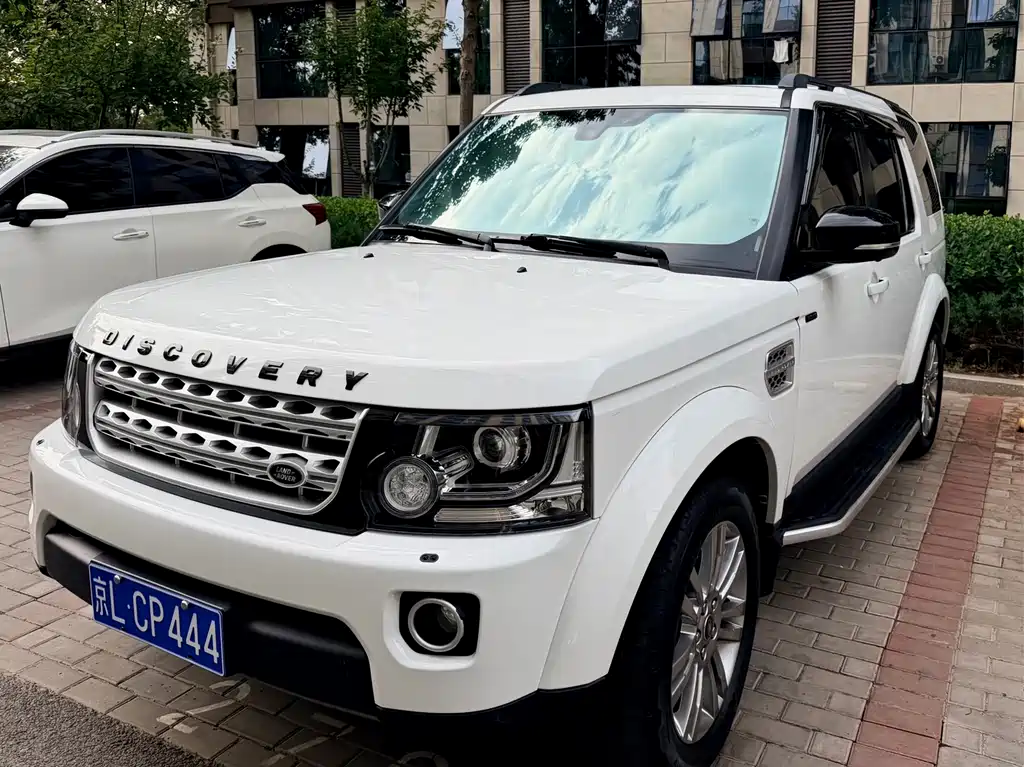Land Rover Discovery 2016 3.0 SC V6 HSE
