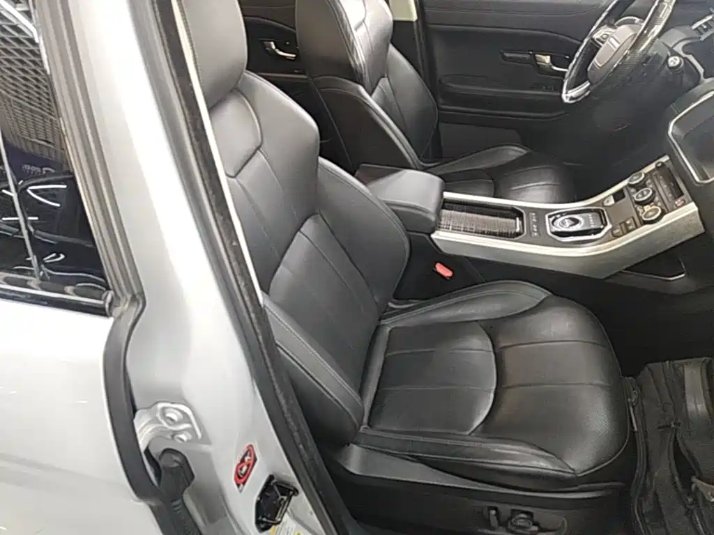 Land Rover Evoque — миниатюра 25