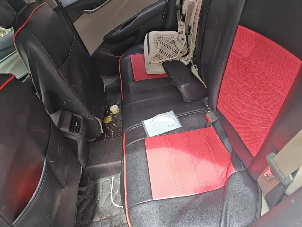 Buick Excelle — миниатюра 15