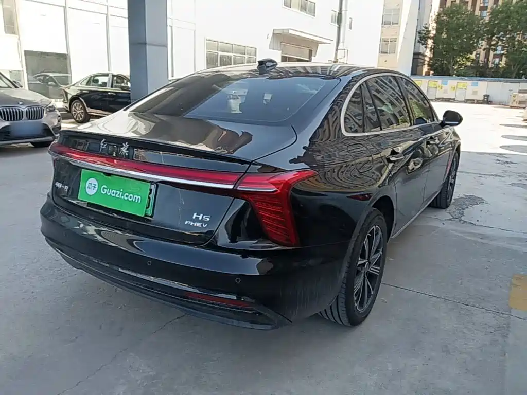 Hongqi Hongqi H5 PHEV — миниатюра 7