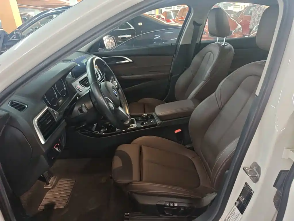 BMW 1 Series — миниатюра 15