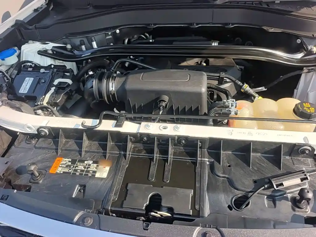 Ford Explorer — миниатюра 20