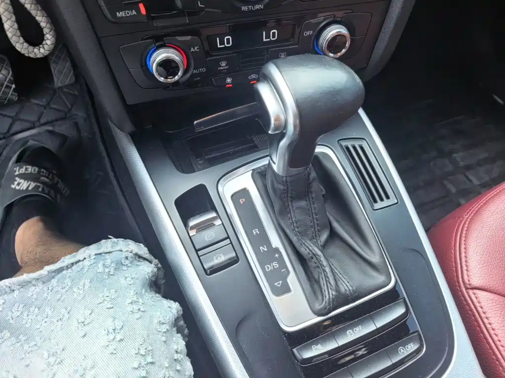 Audi A4L — миниатюра 14