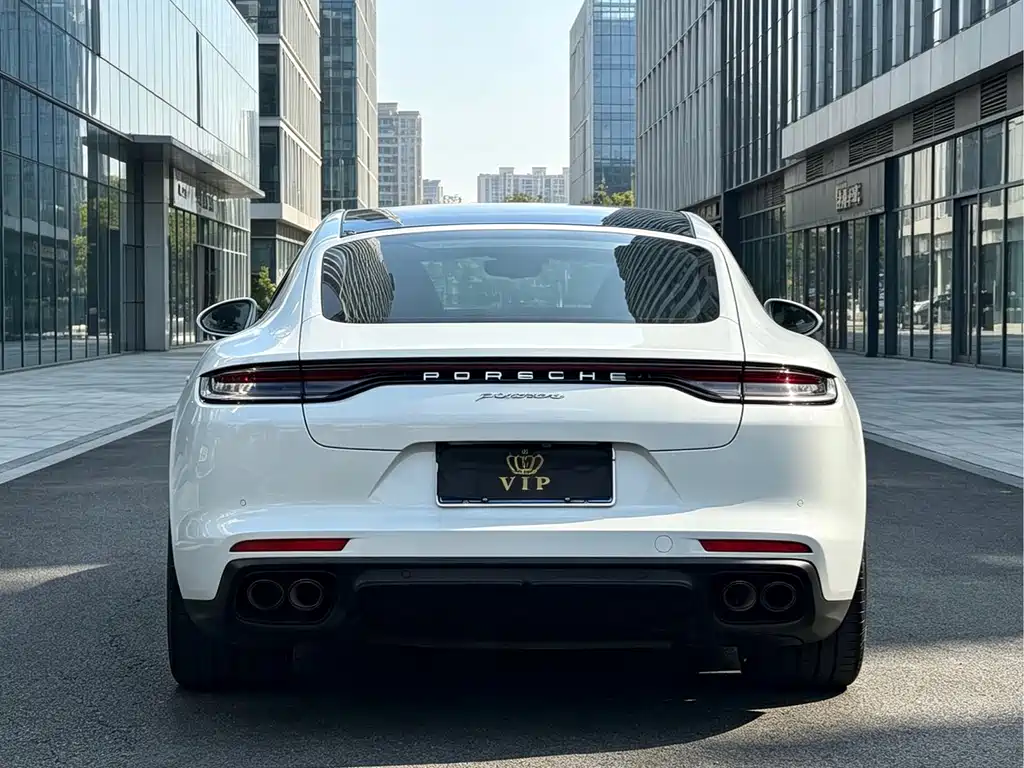 Porsche Panamera — миниатюра 8