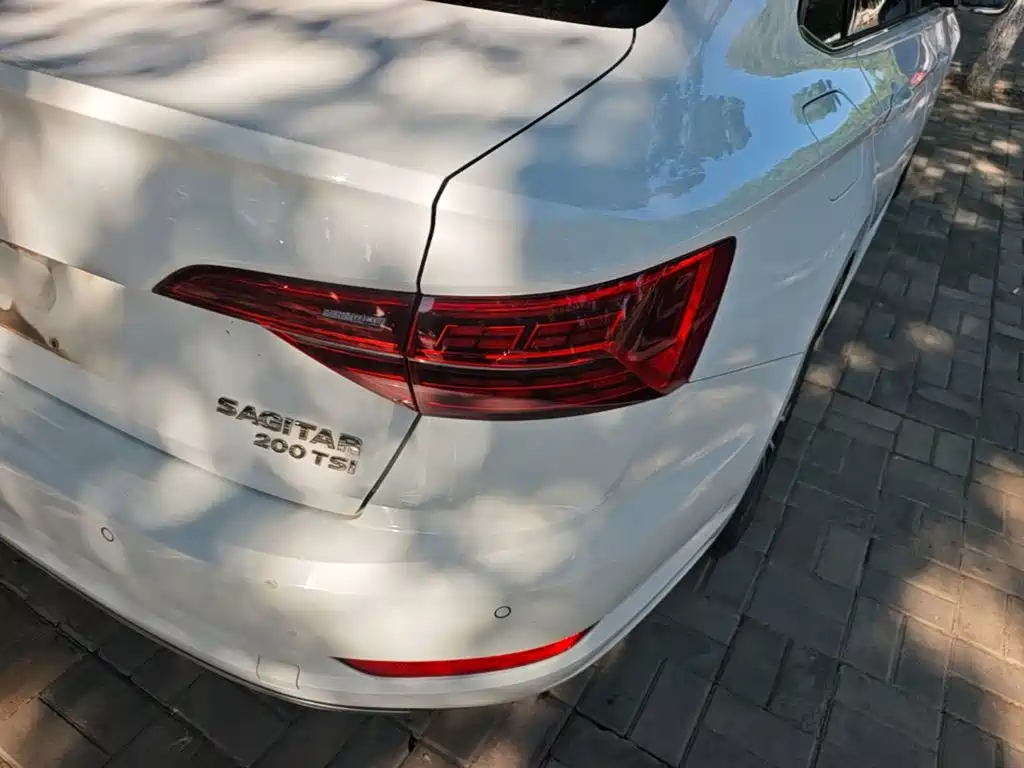 Volkswagen Sagitar — миниатюра 8