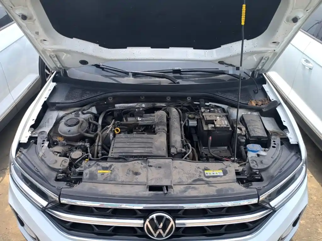 Volkswagen T-Roc — миниатюра 20