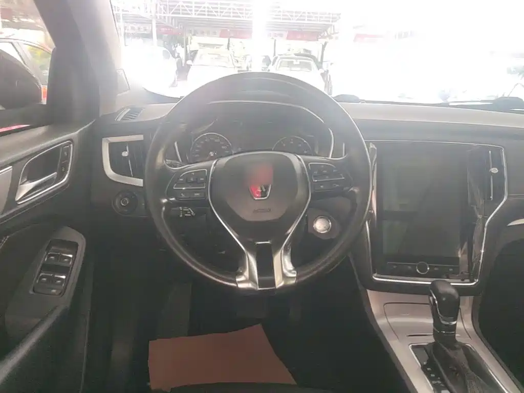 Roewe RX5 — миниатюра 11