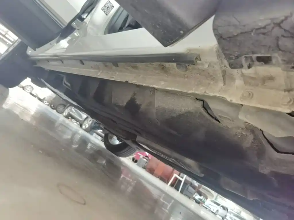 Ford Edge — миниатюра 21