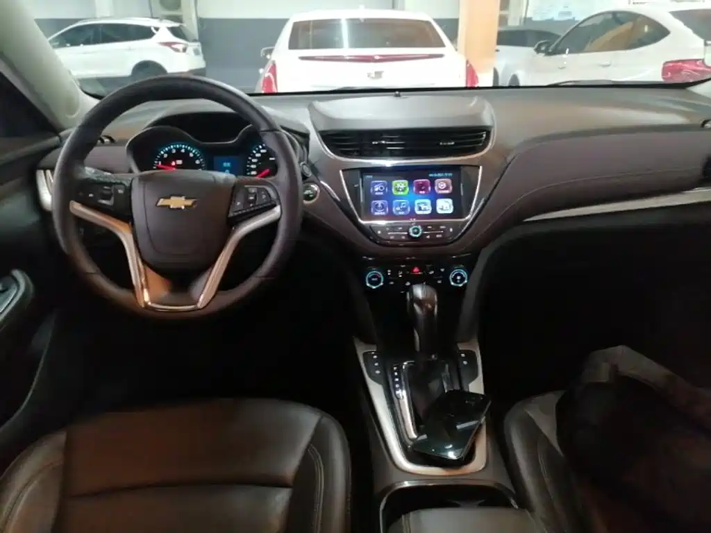 Chevrolet Malibu — миниатюра 10
