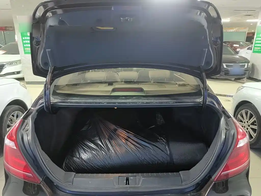 Geely Emgrand — миниатюра 19