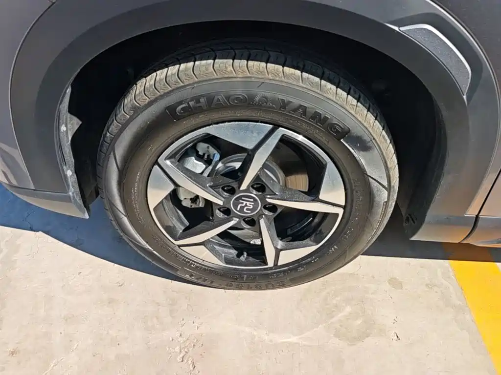BYD Yuan UP — миниатюра 23