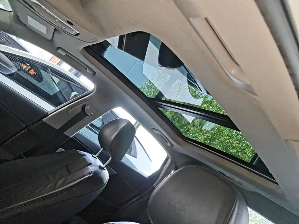 Audi A4L — миниатюра 18