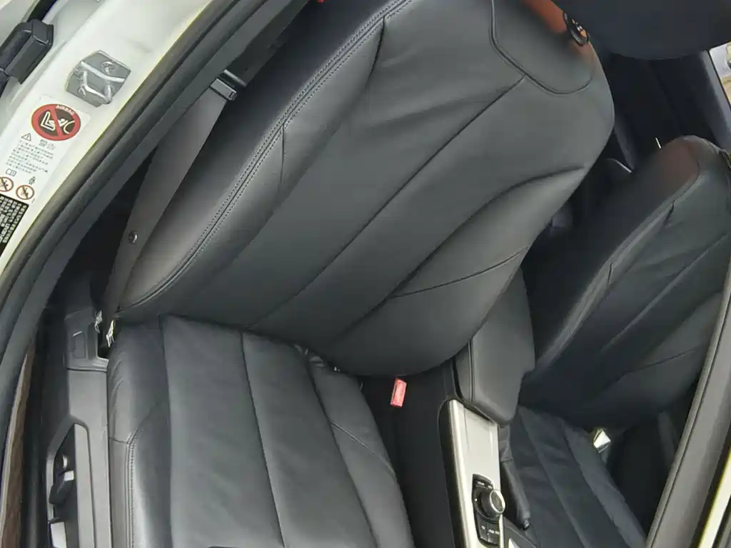 BMW 3 Series — миниатюра 20