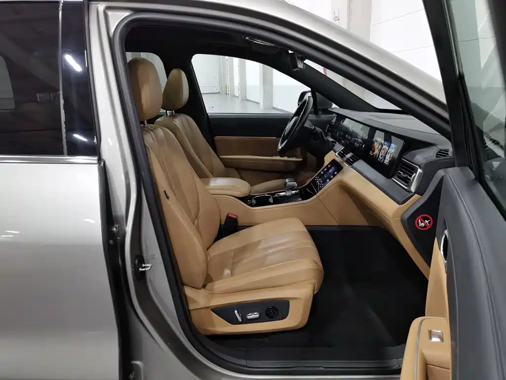 Li Auto Li ONE — миниатюра 23