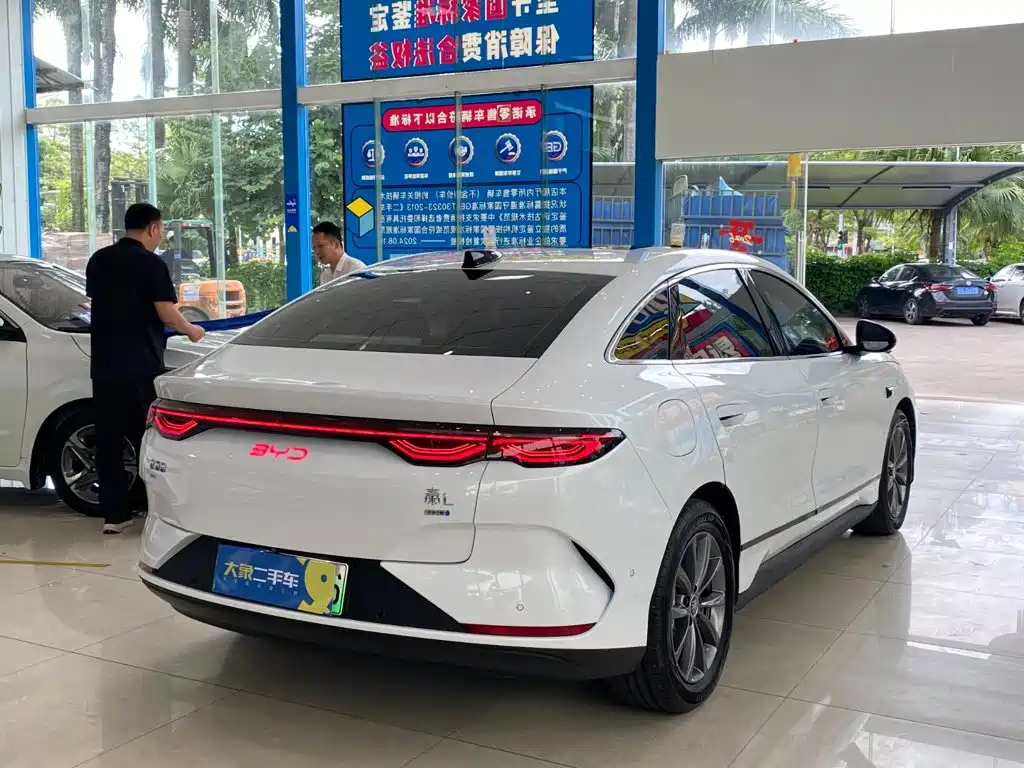 BYD Qin L — миниатюра 13