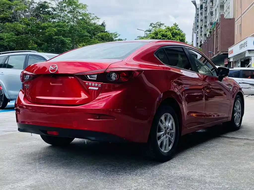 MAZDA  3 ANGKESAILA