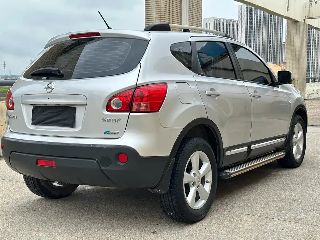 Nissan Qashqai 2012 2.0XV CVT 2WD