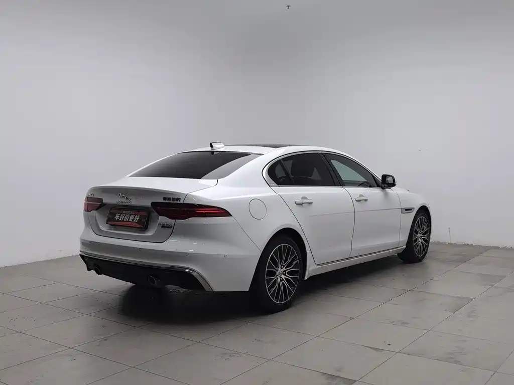 Jaguar XEL — миниатюра 2