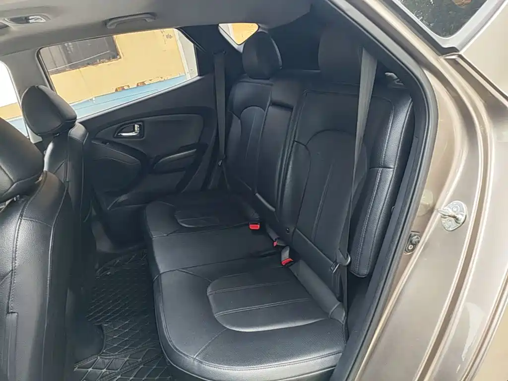 Hyundai ix35 — миниатюра 17