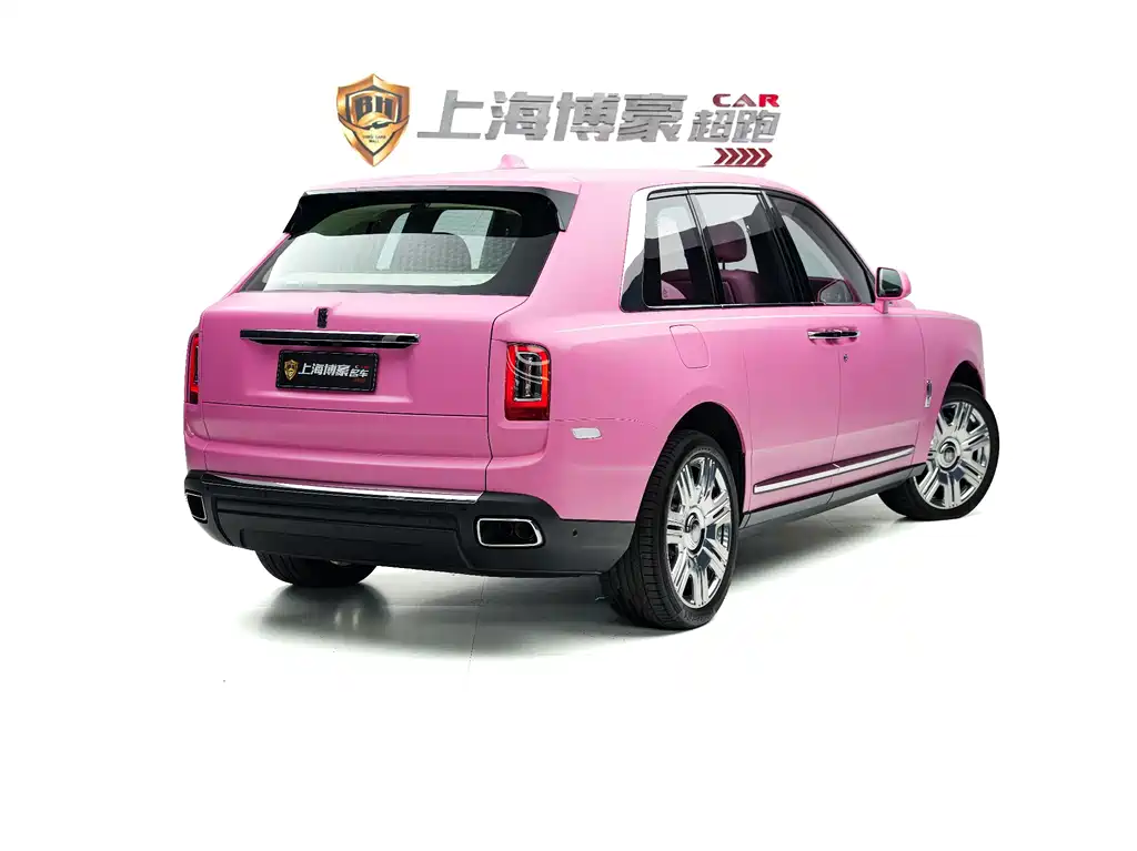 Rolls-Royce Cullinan 2022 мест