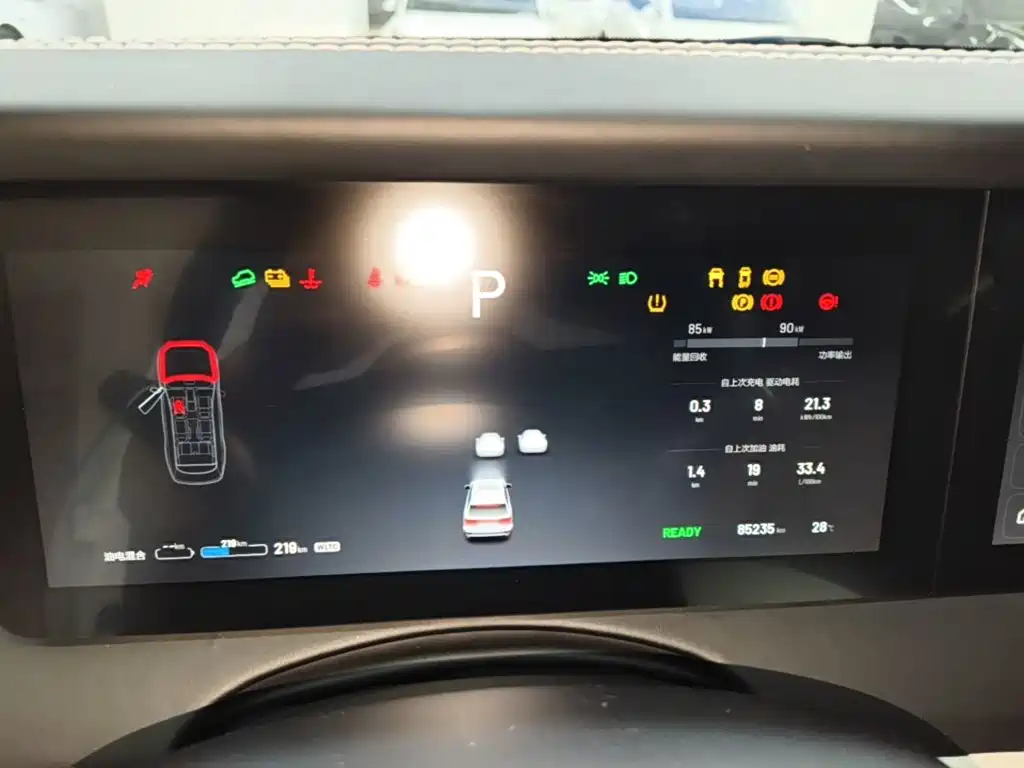 Li Auto Li ONE — миниатюра 12