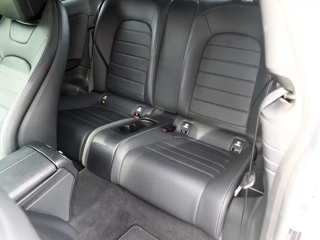 Mercedes-Benz C-Class (Import) — миниатюра 13