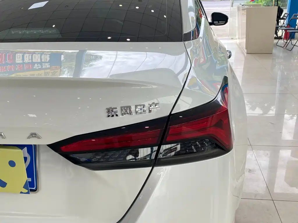 Nissan Teana — миниатюра 16