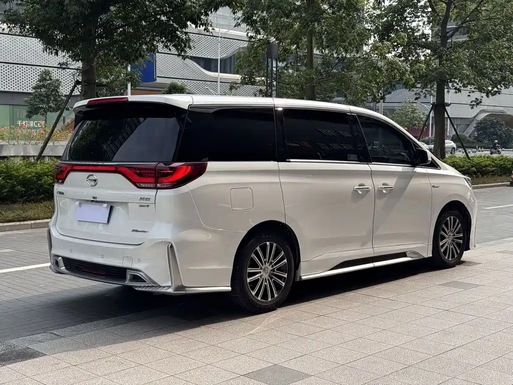 GAC Motor Trumpchi M8 — миниатюра 3