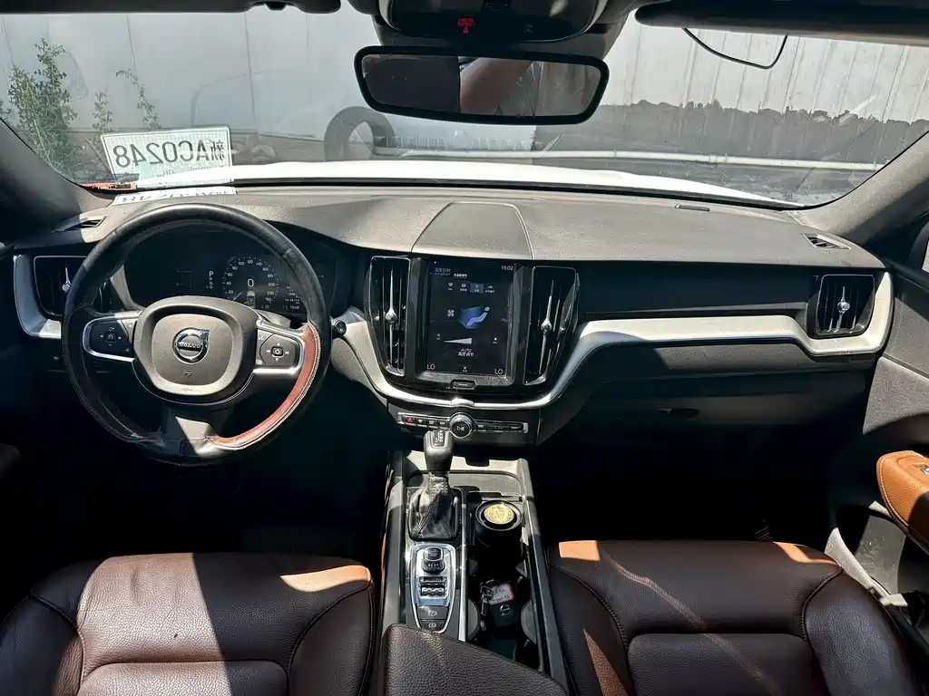 Volvo XC60 2021 T5 Luxury