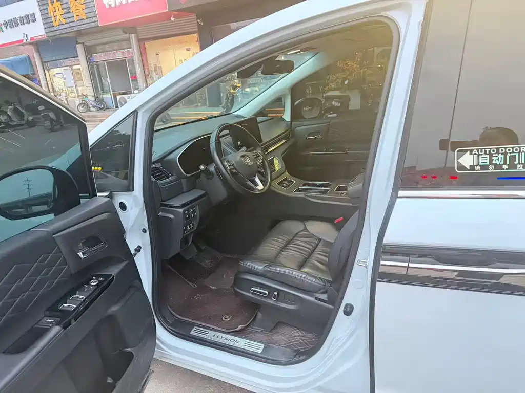Honda Elysion — миниатюра 5