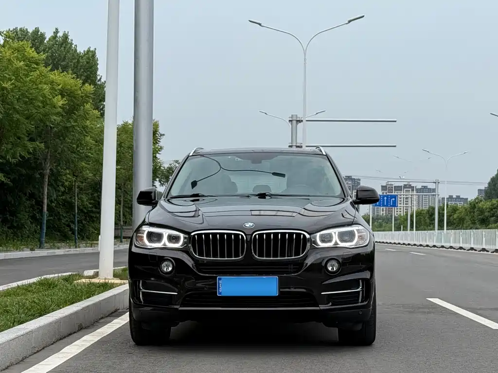 BMW X5 2017 xDrive28i