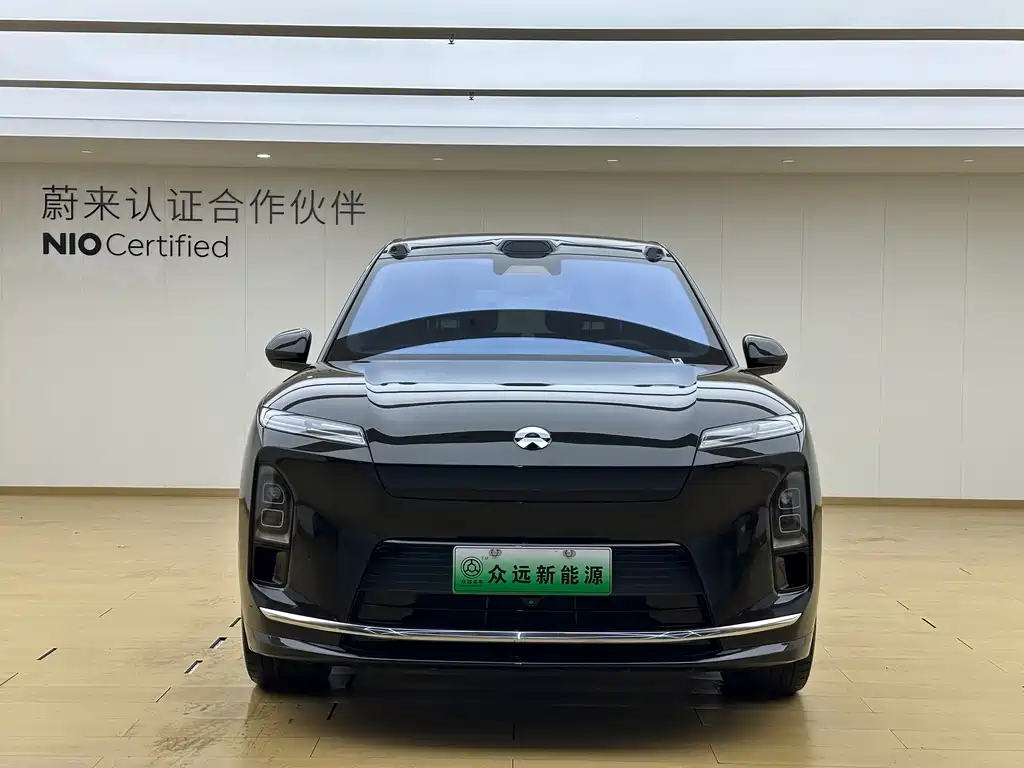 NIO ES8 — миниатюра 2