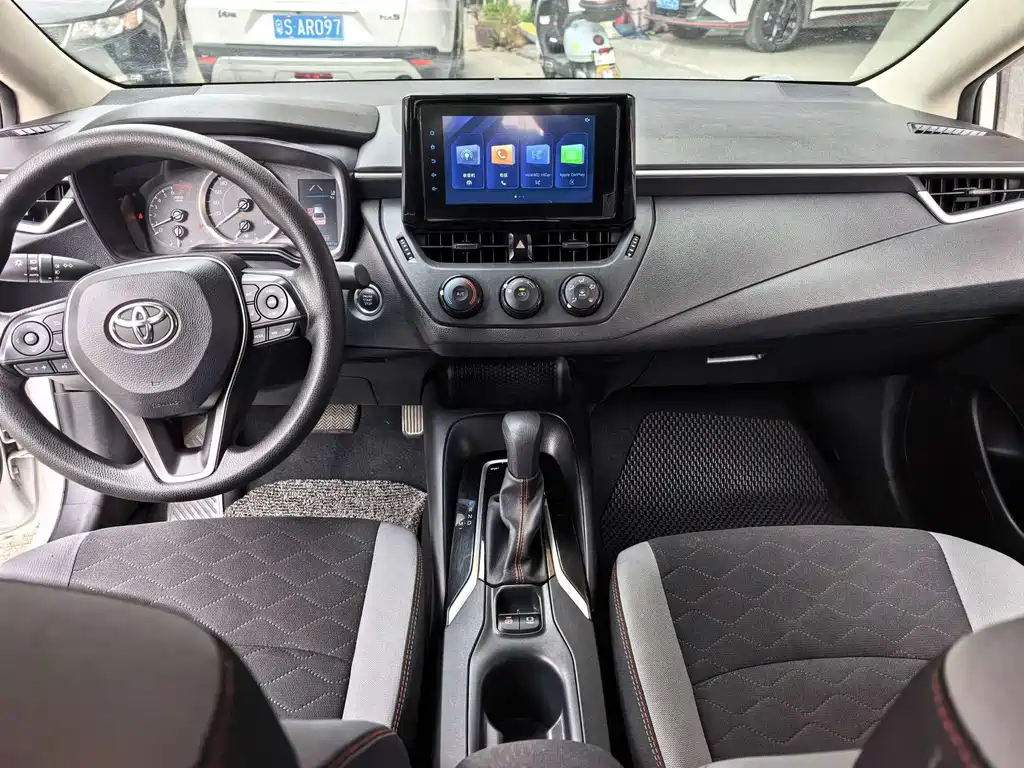 Toyota Corolla — миниатюра 6