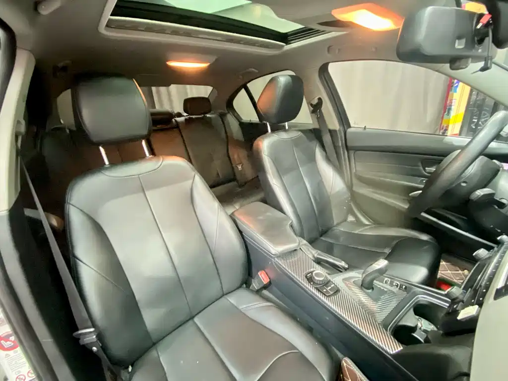 BMW 3 Series — миниатюра 15