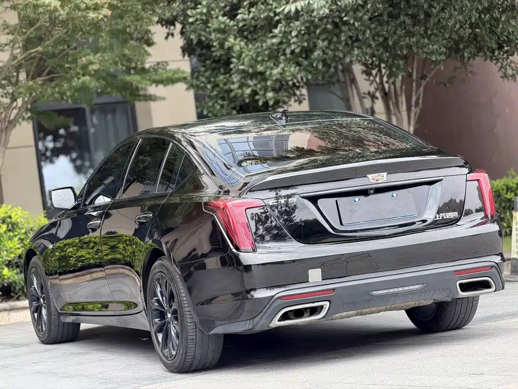 Cadillac CT5 — миниатюра 8