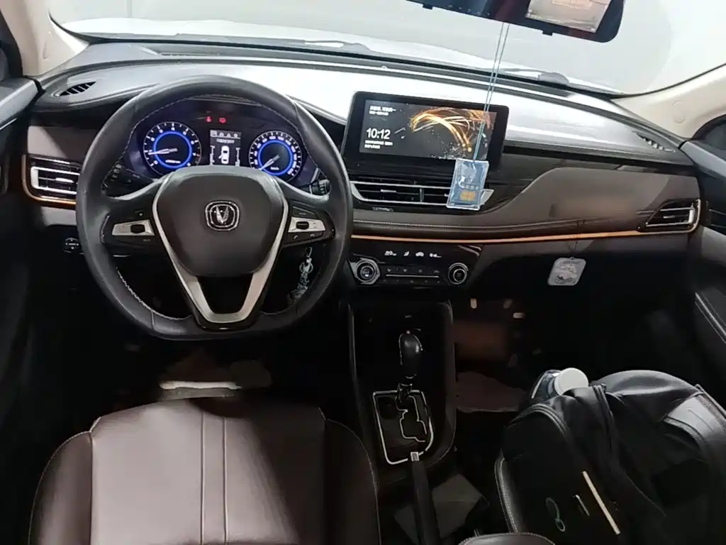 Changan Eado DT — миниатюра 10