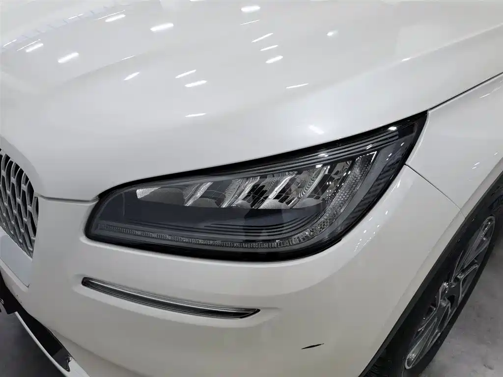 Lincoln Corsair 2022 2.0T Premium
