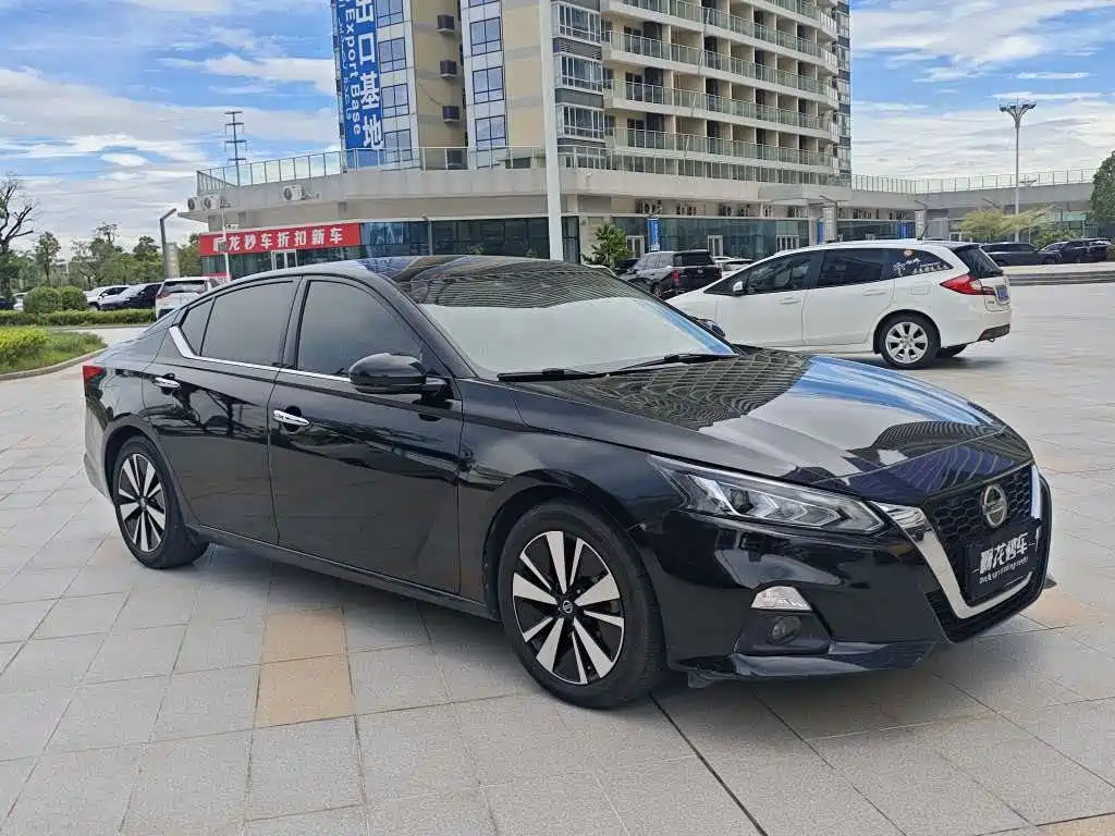 Nissan Teana — миниатюра 3