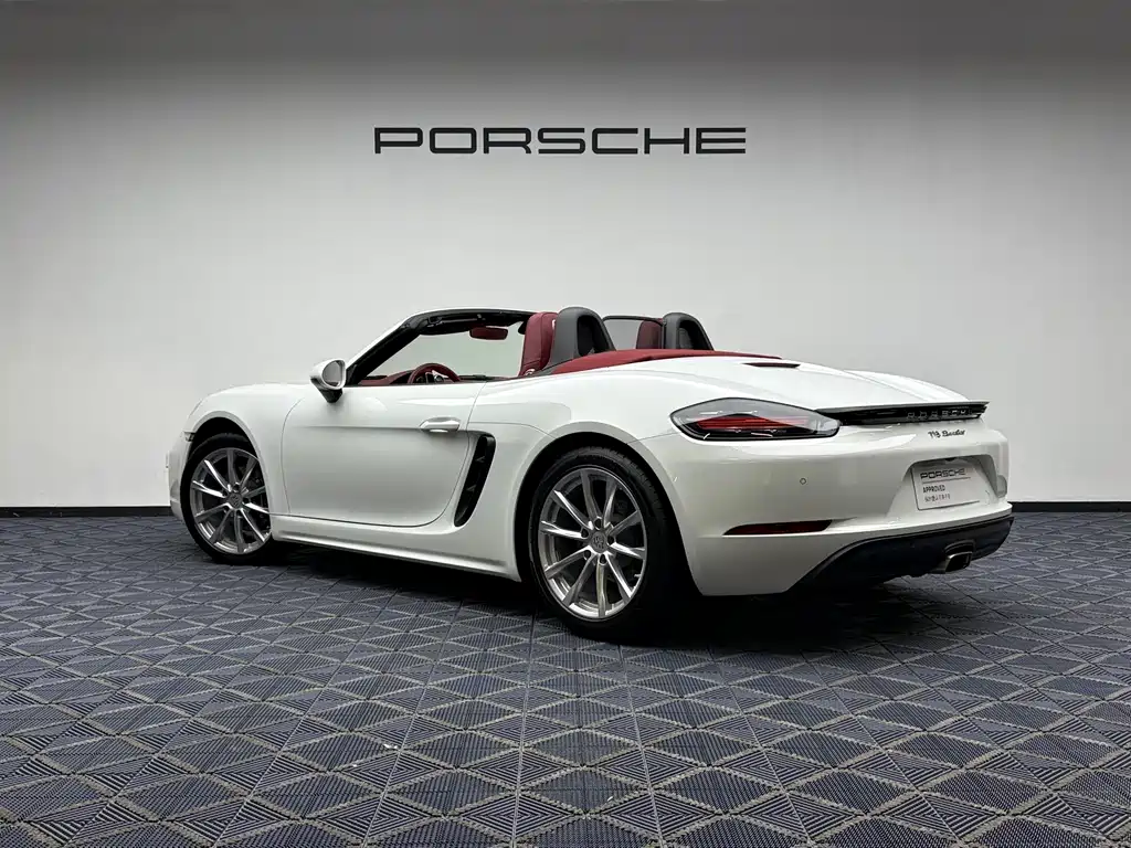 Porsche 718 2022 Boxster 2.0T