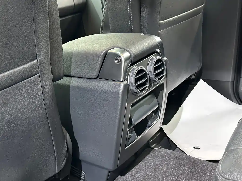 Land Rover Discovery — миниатюра 23